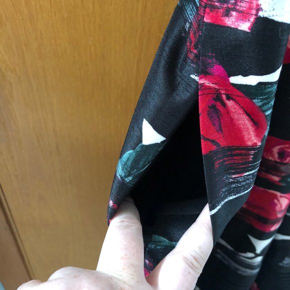 Dress with Pockets - Picture 2 of 4